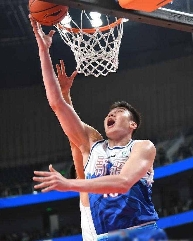 广发体育官方下载-新疆男篮实现逆转，力压对手获胜