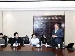 包含白俄罗斯挑战网络安全：进取决定胜负的词条