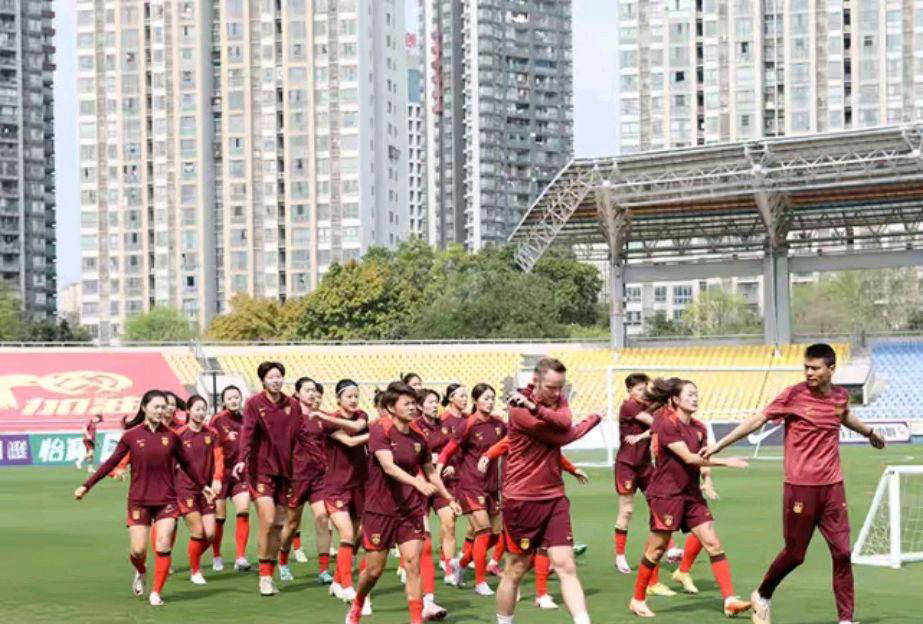 广发体育app官方下载-国际女足比赛战术精准，团队默契协作助力胜利的简单介绍